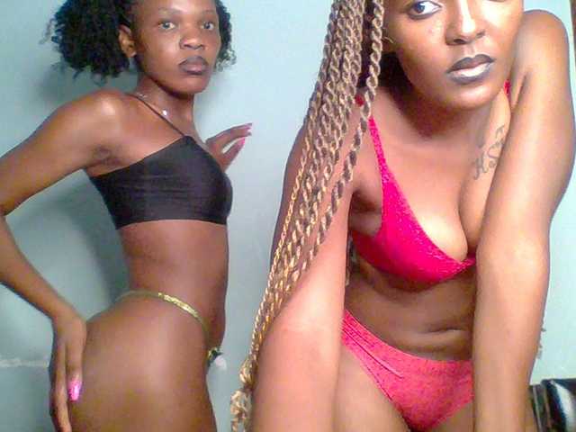 Sweet-loves live cam on BongaCams