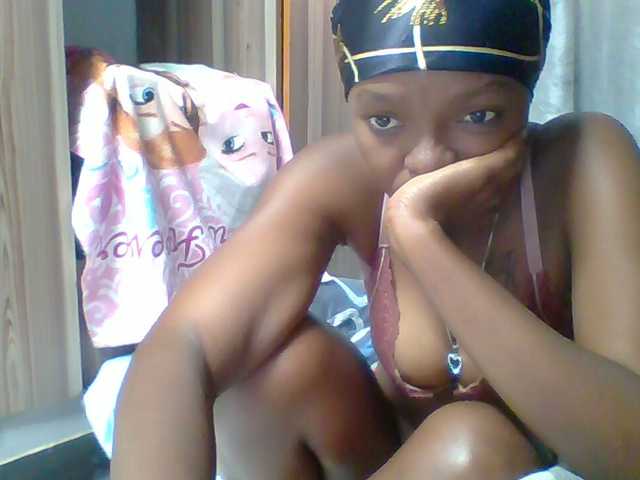 Sweet-loves live cam on BongaCams