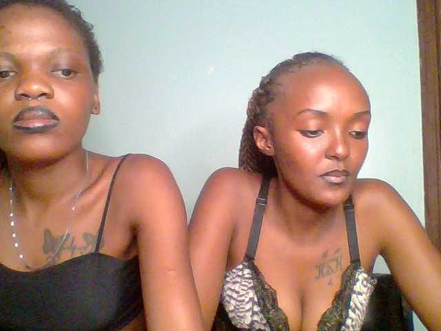 Sweet-loves live cam on BongaCams