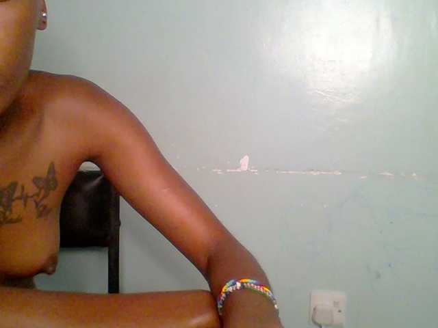 Sweet-loves live cam on BongaCams