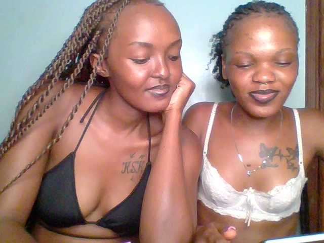 Sweet-loves live cam on BongaCams