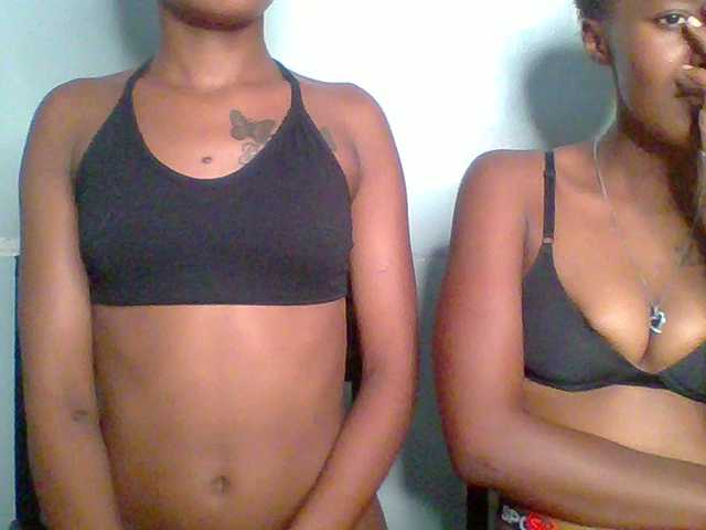 Sweet-loves live cam on BongaCams
