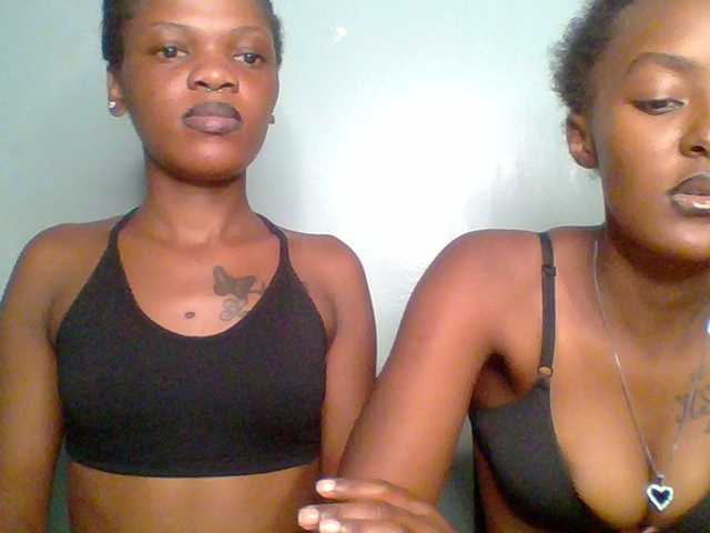 Sweet-loves live cam on BongaCams