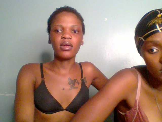 Sweet-loves live cam on BongaCams