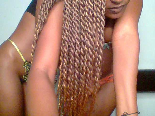 Sweet-loves live cam on BongaCams
