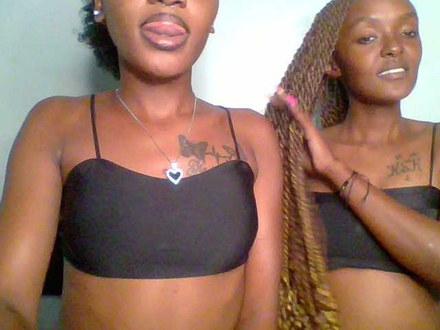 Sweet-loves live cam on BongaCams