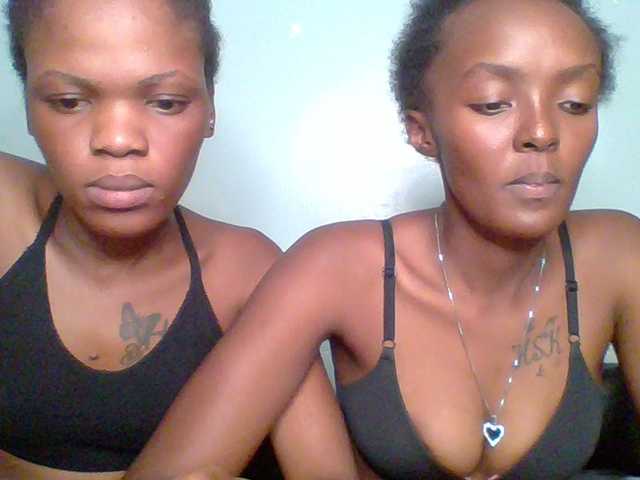Sweet-loves live cam on BongaCams