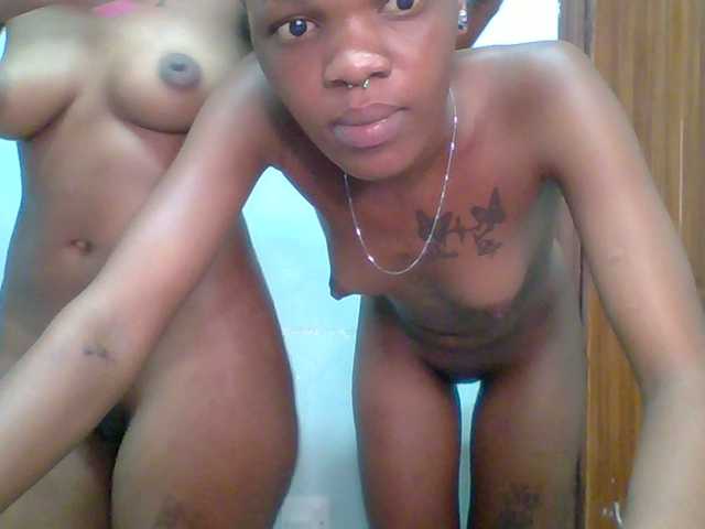Sweet-loves live cam on BongaCams