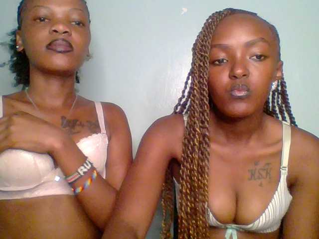 Sweet-loves Live Cam on BongaCams