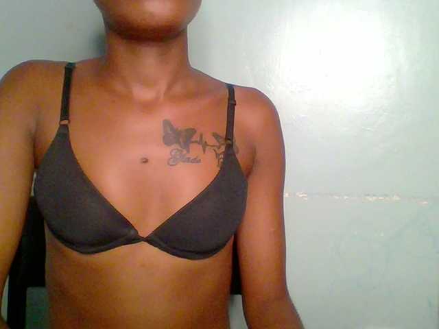Sweet-loves live cam on BongaCams