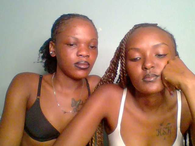 Sweet-loves live cam on BongaCams