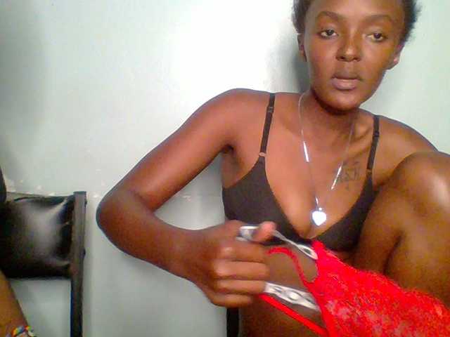 Sweet-loves live cam on BongaCams