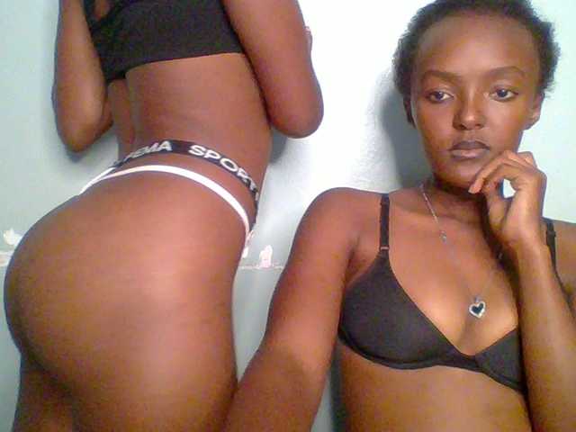 Sweet-loves live cam on BongaCams