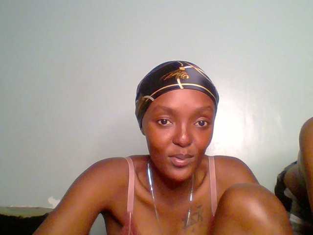 Sweet-loves live cam on BongaCams