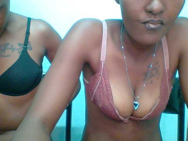 Sweet-loves live cam on BongaCams