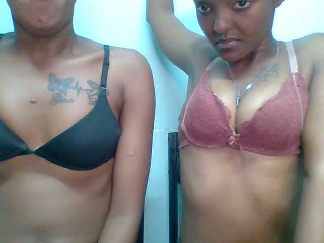 Sweet-loves live cam on BongaCams