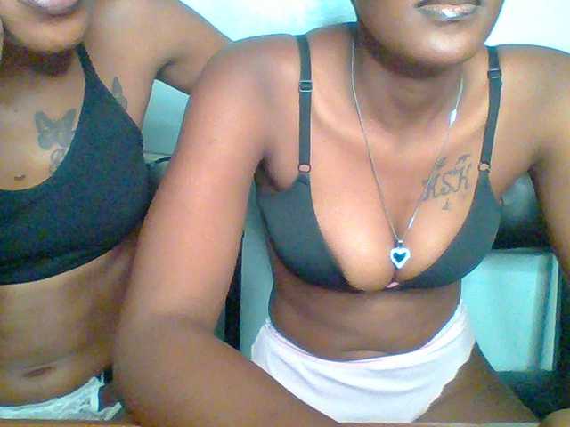 Sweet-loves Live Cam on BongaCams