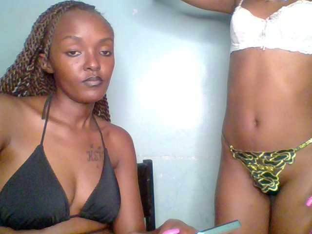 Sweet-loves live cam on BongaCams