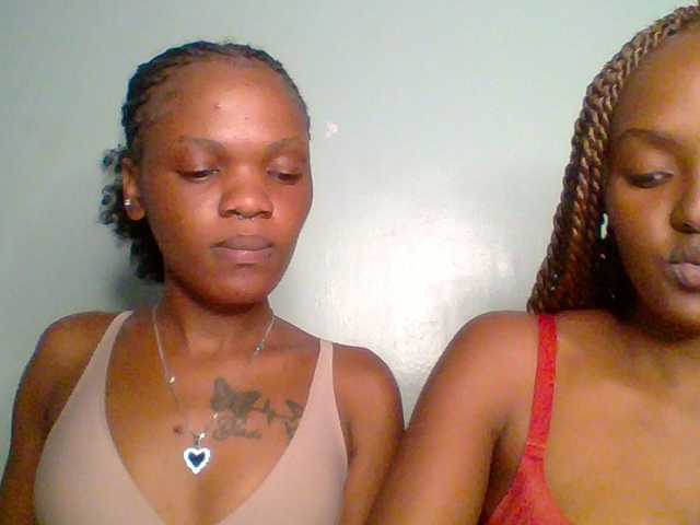 Sweet-loves live cam on BongaCams