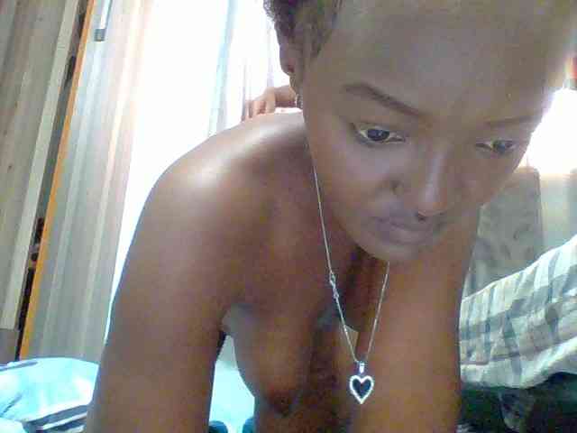 Sweet-loves webcam