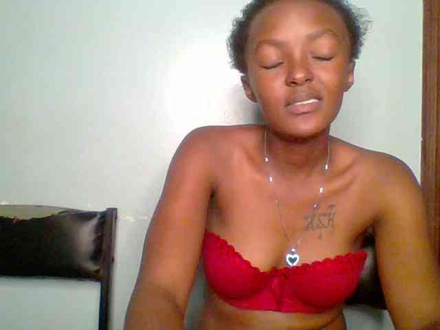 Sweet-loves webcam