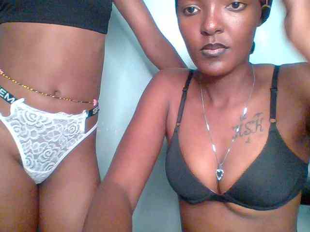 Sweet-loves webcam
