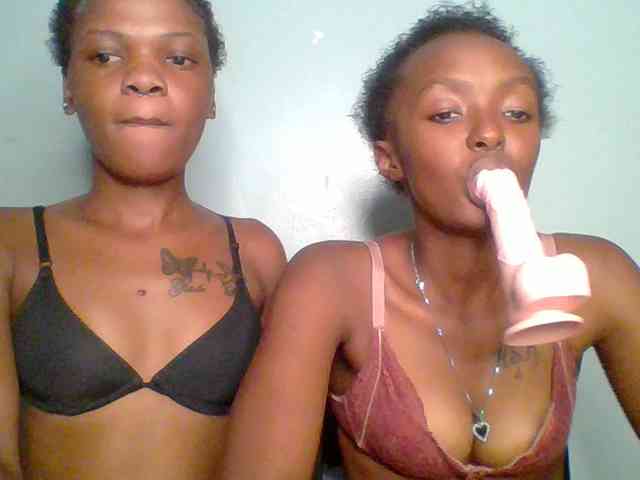 Sweet-loves webcam