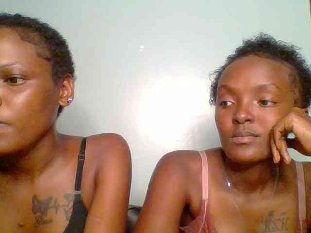 Sweet-loves webcam