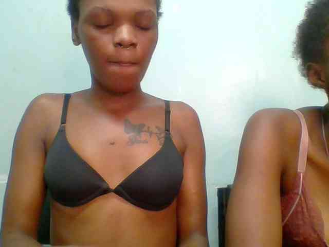 Sweet-loves webcam