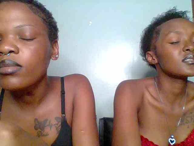 Sweet-loves webcam