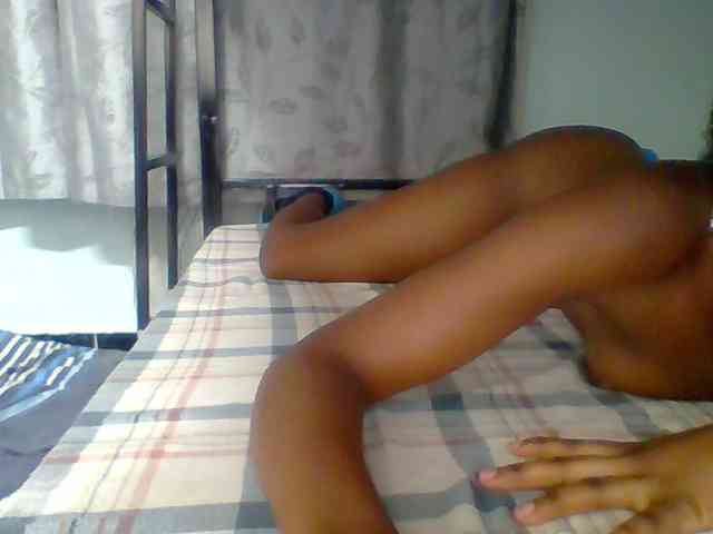 Sweet-loves webcam