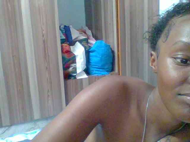 Model: Sweet-loves
