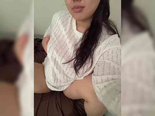 KateBloom webcam