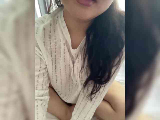 KateBloom webcam
