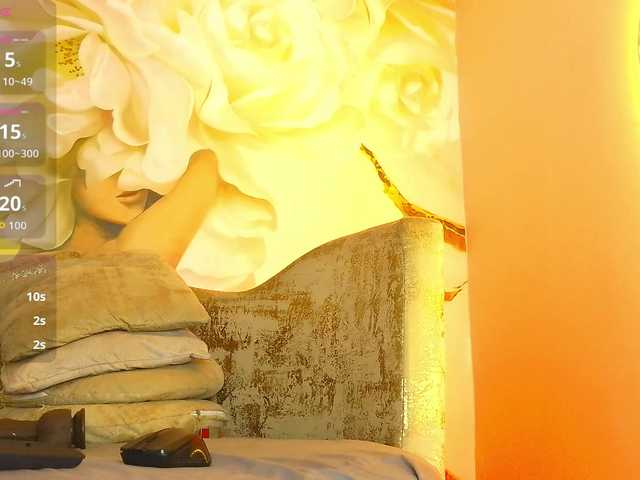 nylaroyale live cam on BongaCams