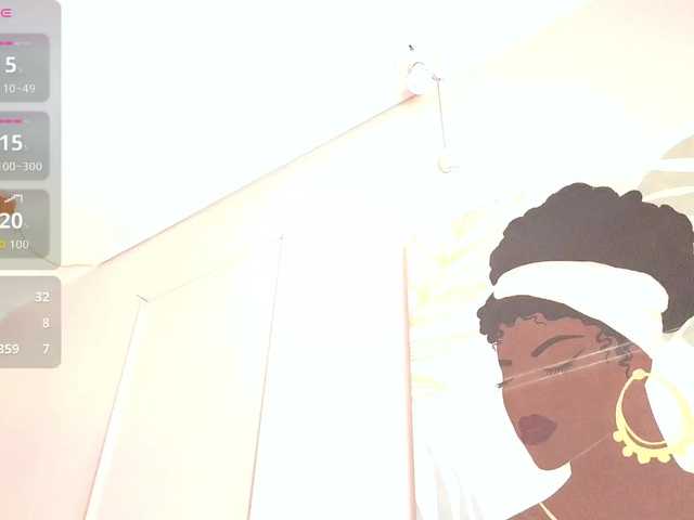 nylaroyale live cam on BongaCams