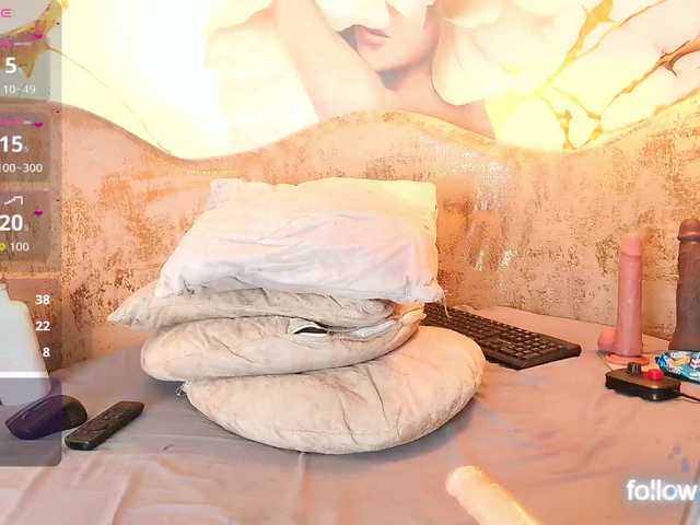 nylaroyale live webcam show