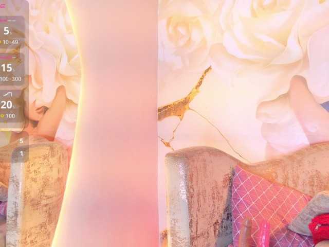 nylaroyale live cam on BongaCams