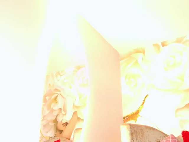 nylaroyale live cam on BongaCams