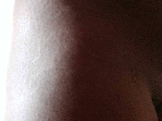 nylaroyale