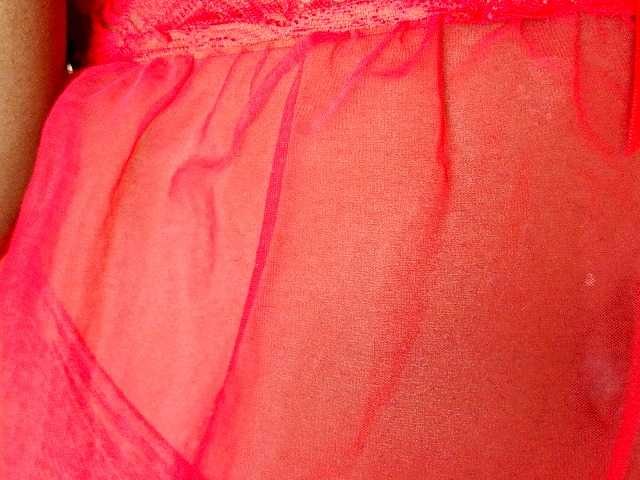nylaroyale live cam on BongaCams