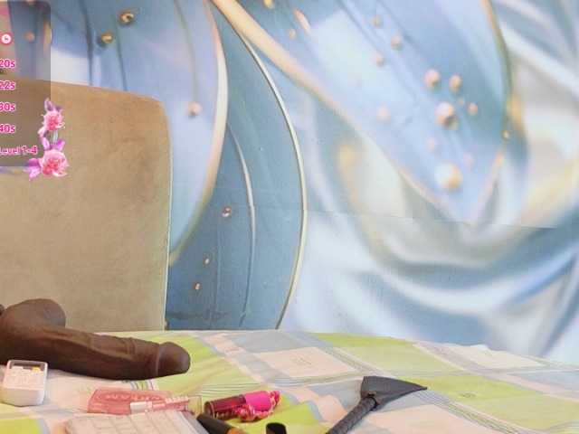 nylaroyale live cam on BongaCams