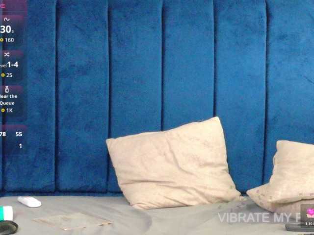 nylaroyale live cam on BongaCams