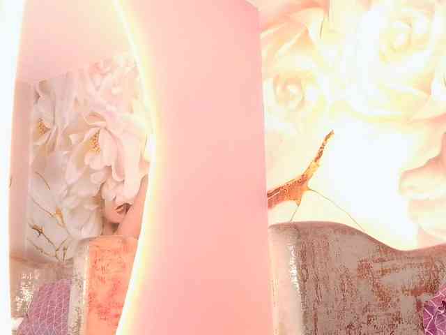 nylaroyale webcam