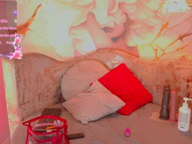 nylaroyale webcam