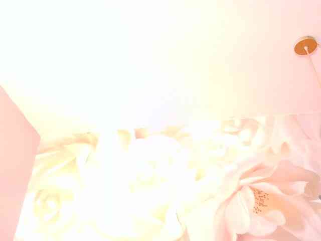 nylaroyale webcam