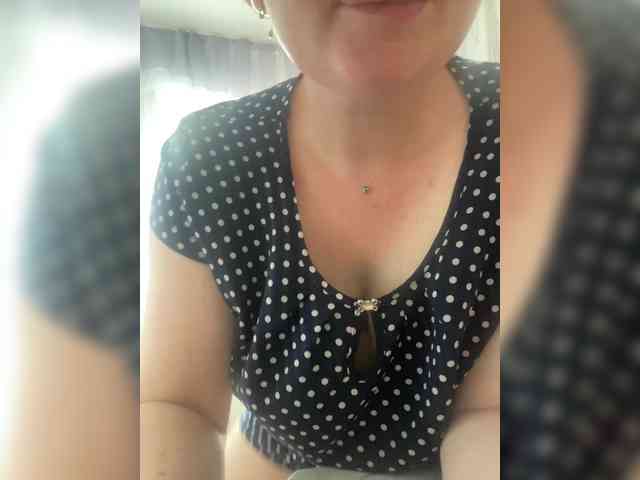 Dok-honey Live Webcam on BongaCams