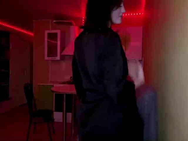 Naomii1 webcam