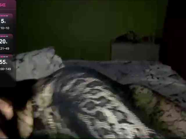 Naomii1 webcam