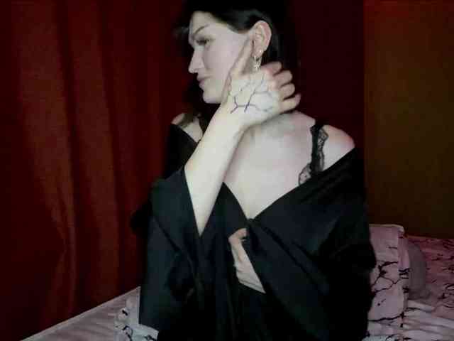 Naomii1 webcam